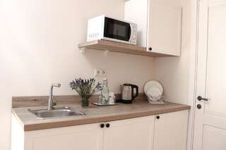 Отель HOTEL N°10 Львов Семейный номер-4