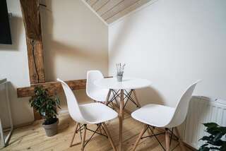 Отель HOTEL N°10 Львов Семейный номер-11