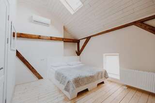 Отель HOTEL N°10 Львов Стандартный двухместный номер с 1 кроватью или 2 отдельными кроватями-7